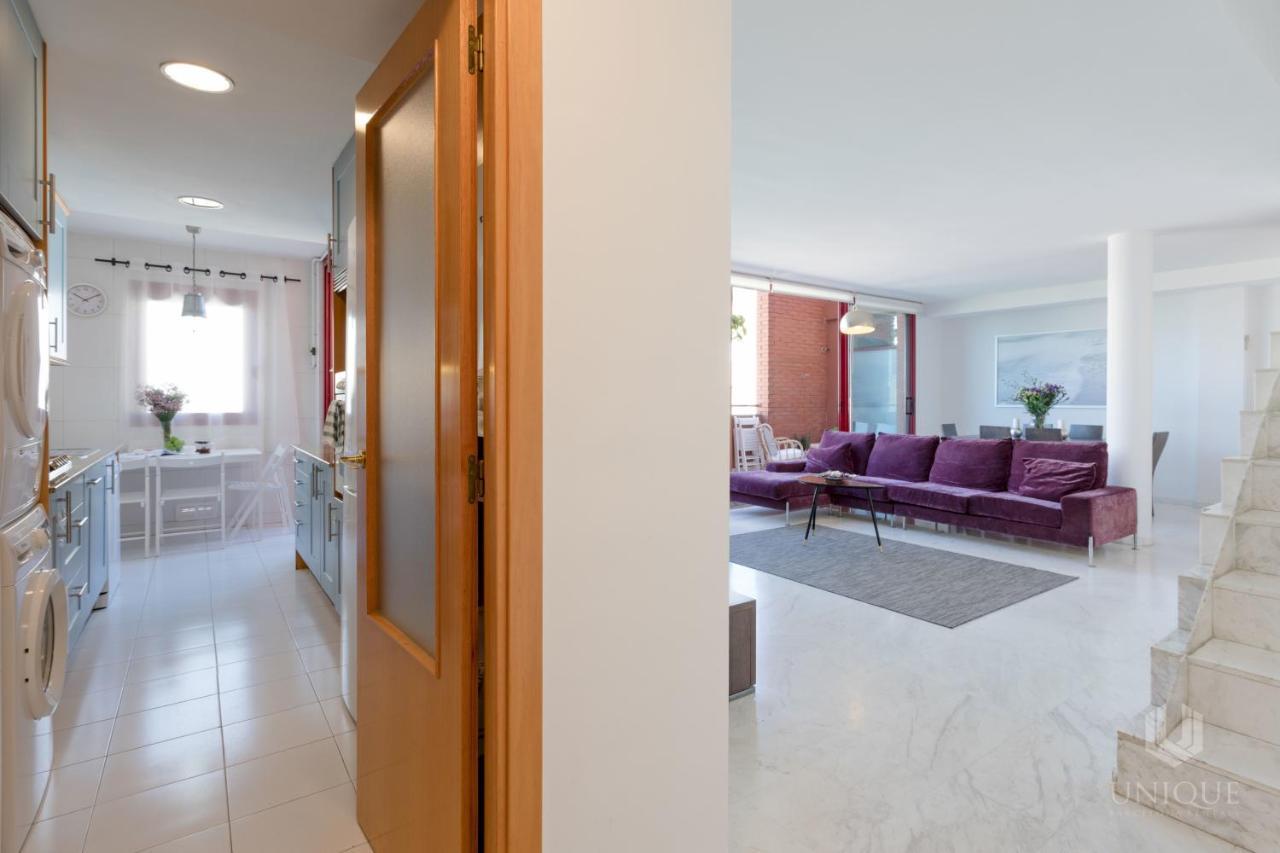 Unique Rentals - Stylish Seafront Duplex Barcelona Eksteriør billede